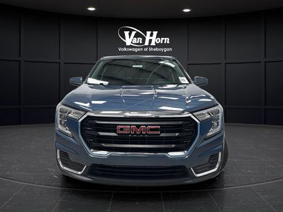 Used 2024 GMC Terrain SLE w/ Fleet Convenience Package