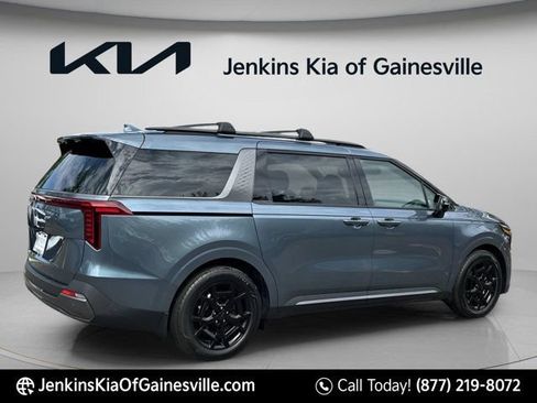 New 2026 Kia Carnival SX Prestige FWD image 2