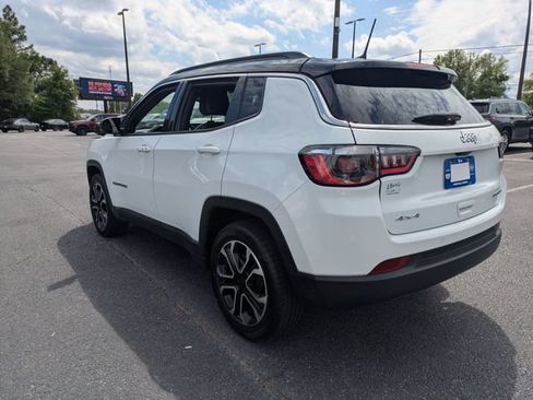 Used 2024 Jeep Compass Limited AWD/4WD image 6