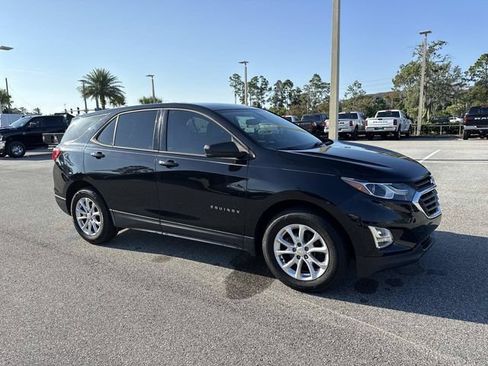 Used 2019 Chevrolet Equinox LS FWD image 1