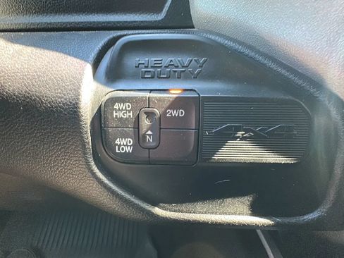 Used 2024 RAM 2500 Big Horn w/ Level 2 Equipment Group AWD/4WD image 15
