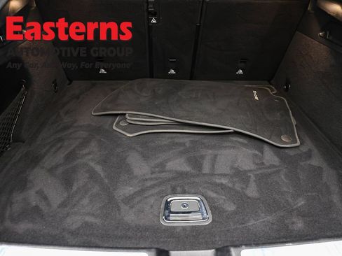 Used 2023 Mercedes-Benz GLC 300 4MATIC Coupe image 9