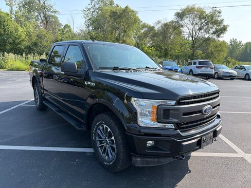 Used 2018 Ford F150 XLT w/ Equipment Group 301A Mid AWD/4WD image 8