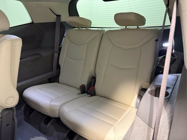 Used 2021 Cadillac XT6 Premium Luxury AWD/4WD image 28