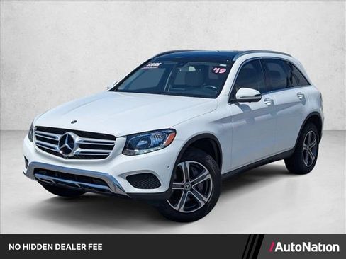 Used 2019 Mercedes-Benz GLC 300 image 1