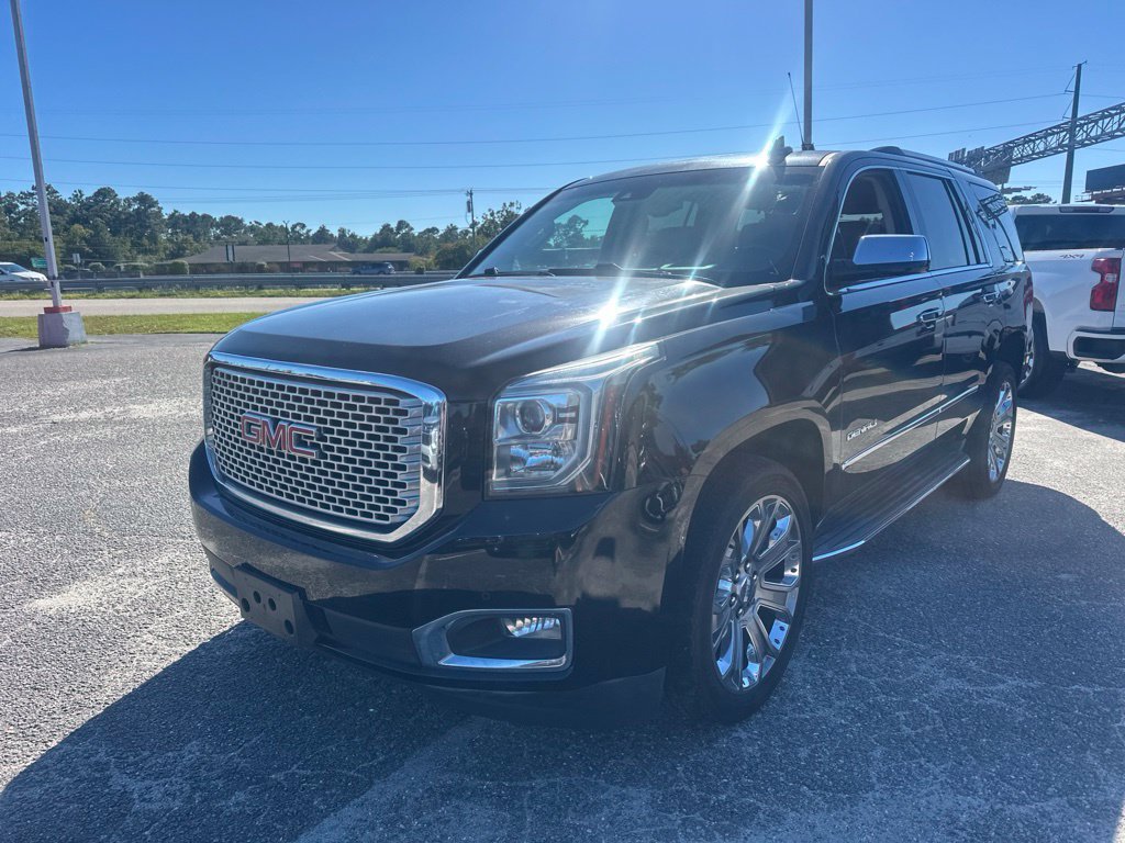 Used 2016 GMC Yukon Denali w/ Open Road Package AWD/4WD image 7