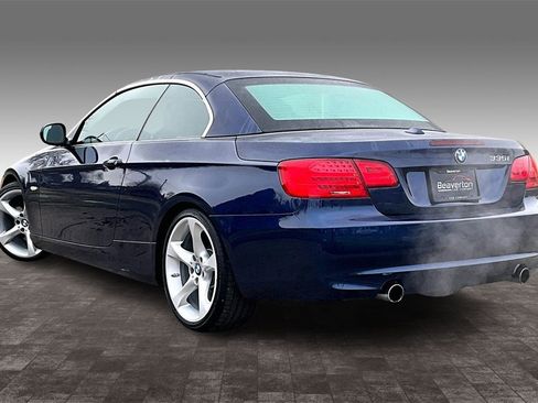 Used 2011 BMW 335i Convertible image 13