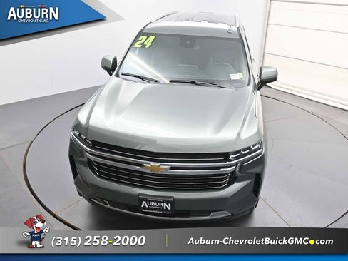 Used 2024 Chevrolet Tahoe LT w/ Luxury Package AWD/4WD image 28