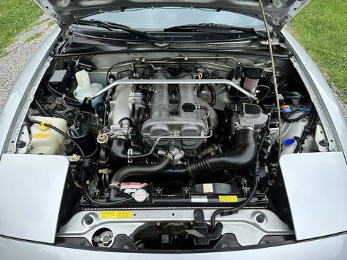 Used 1990 MAZDA MX-5 Miata RWD image 26
