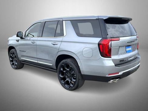 New 2026 GMC Yukon Denali w/ Denali Reserve Package AWD/4WD image 7