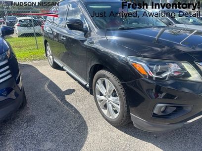 Used 2018 Nissan Pathfinder SL w/ SL Premium Package