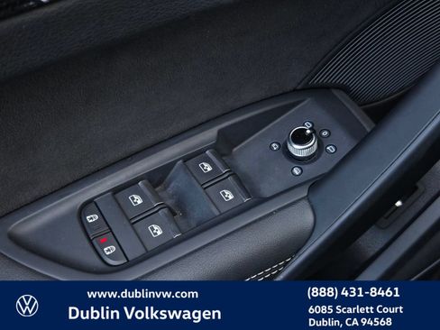 Used 2023 Audi SQ5 Premium Plus w/ Premium Plus Package AWD/4WD image 11