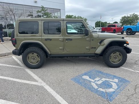 New 2025 Jeep Wrangler Willys 4xe image 30