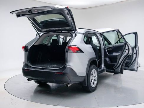 Used 2020 Toyota RAV4 LE w/ All Weather Liner Package image 21