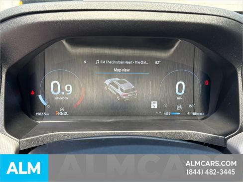 Used 2025 Ford Explorer Active image 34