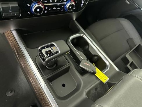 Used 2024 GMC Sierra 1500 Elevation w/ Preferred Package image 20