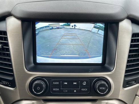 Certified 2020 GMC Yukon Denali w/ Open Road Package AWD/4WD image 31