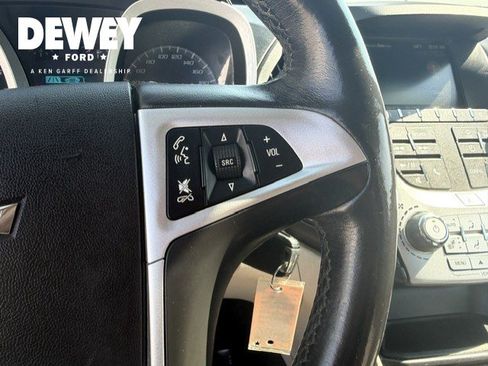 Used 2017 Chevrolet Equinox LT AWD/4WD image 16