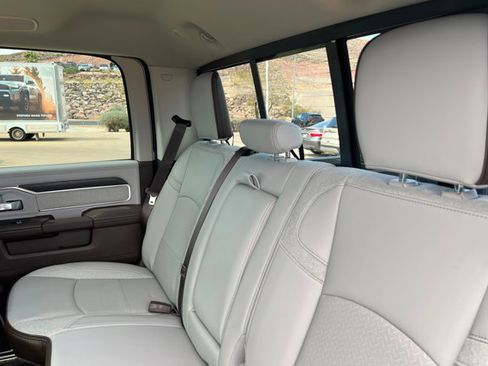 New 2026 RAM 2500 Laramie w/ Towing Technology Group AWD/4WD image 20