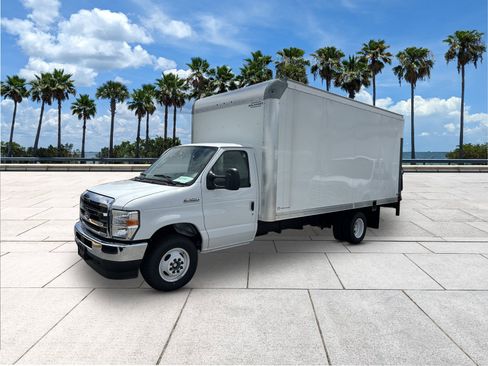 New 2026 Ford E-350 and Econoline 350 Super Duty w/ Power Equipment Group image 3