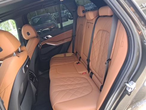 Used 2026 BMW X5 sDrive40i w/ M Sport Package RWD image 16