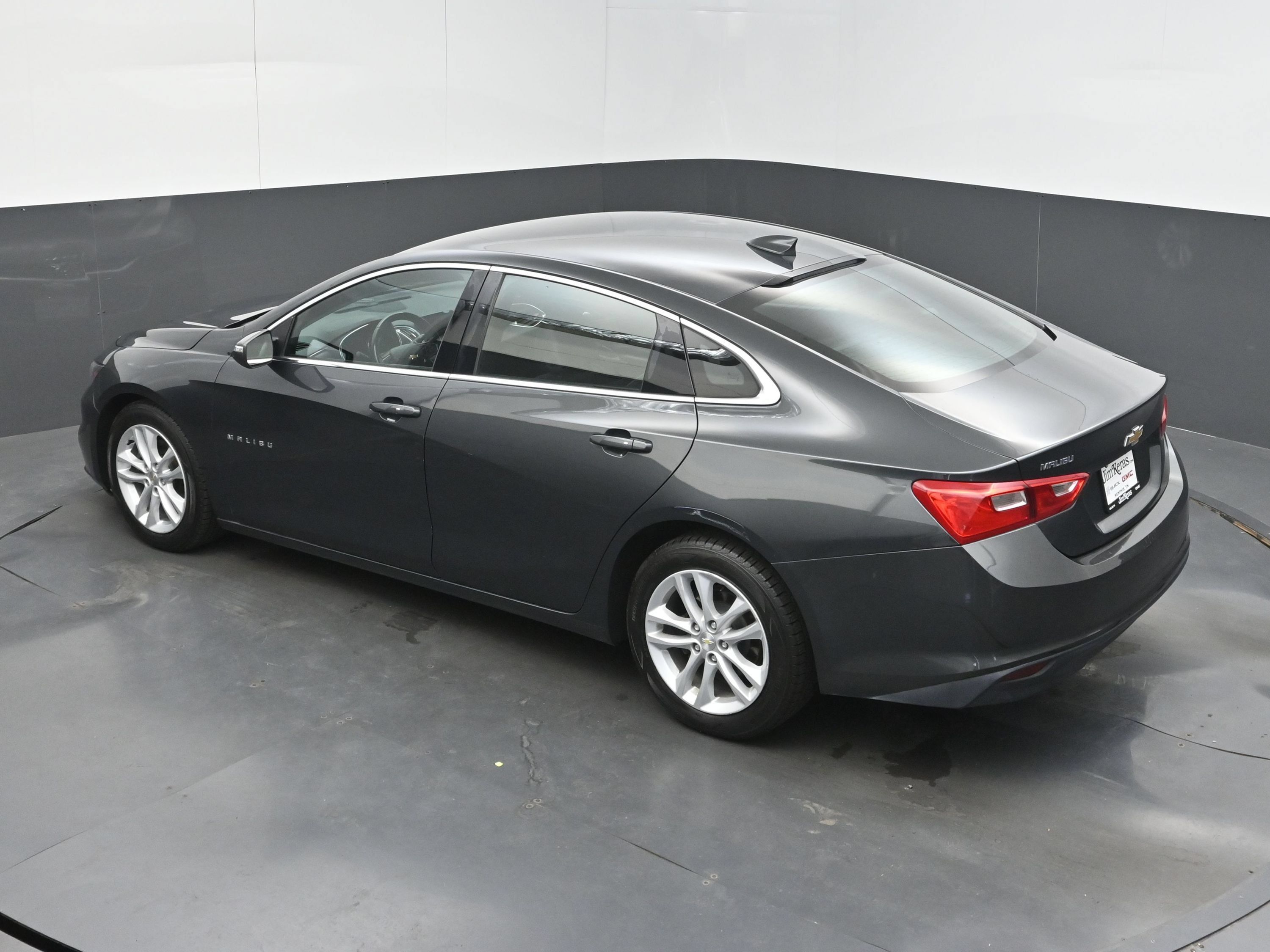 Used 2017 Chevrolet Malibu LT w/ Leather Package FWD image 36