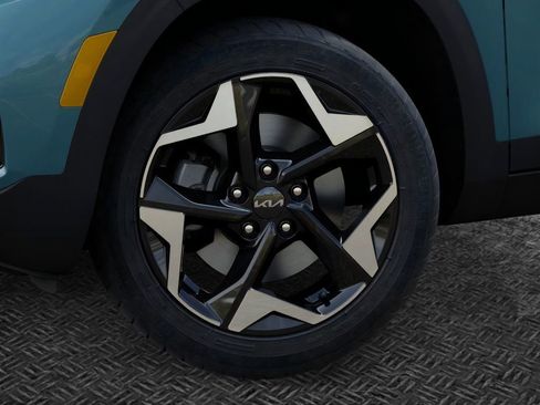 New 2026 Kia Seltos S AWD/4WD image 9
