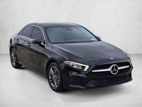 Certified 2020 Mercedes-Benz A 220 image 3