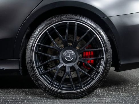Used 2018 Mercedes-Benz C 63 AMG S image 20