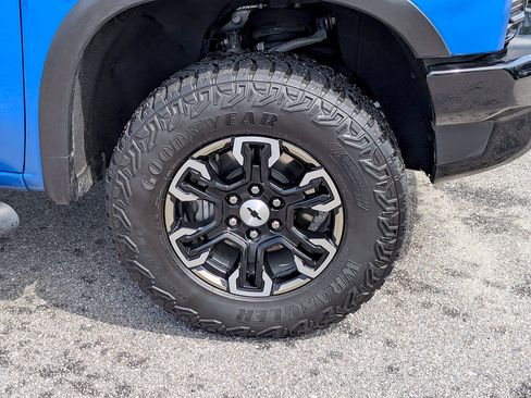 Certified 2024 Chevrolet Silverado 1500 ZR2 AWD/4WD image 83