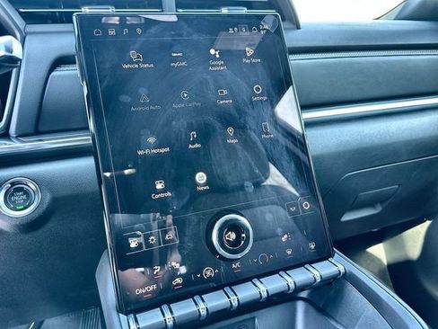 New 2026 GMC Terrain Elevation FWD image 11