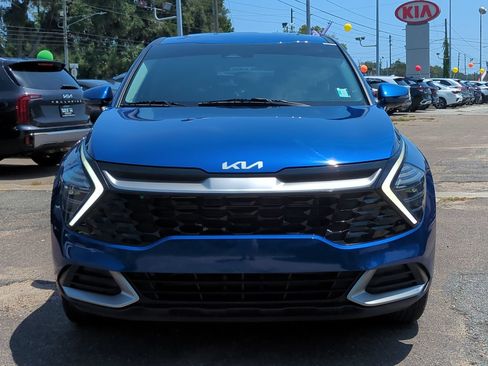 Certified 2024 Kia Sportage EX FWD image 9