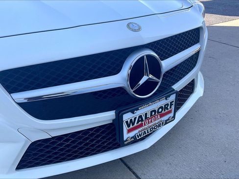 Used 2014 Mercedes-Benz SL 550 image 33