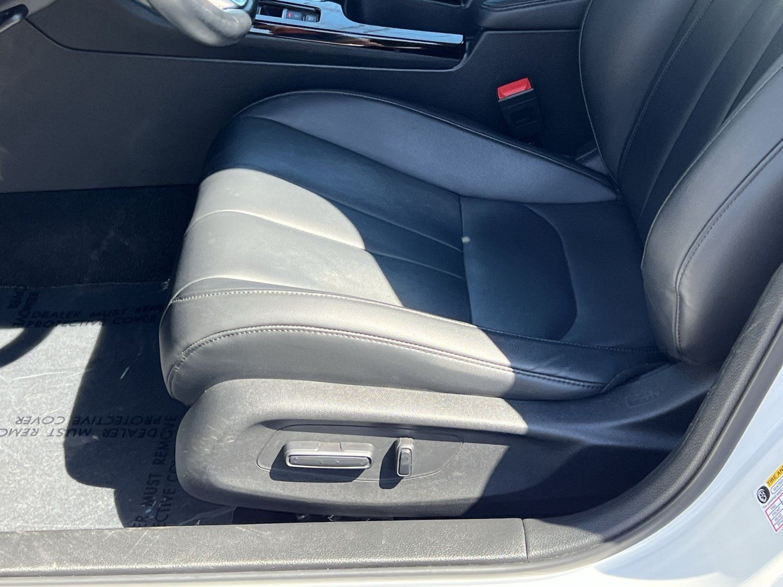 Certified 2024 Acura Integra FWD image 11