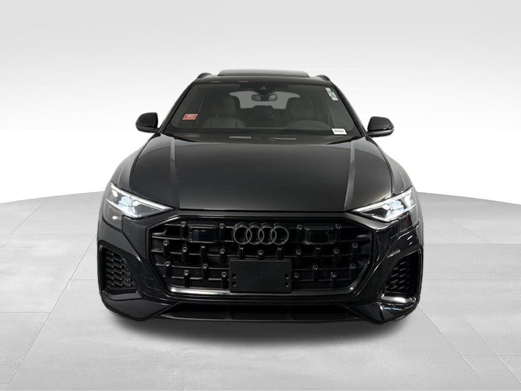Used 2025 Audi Q8 Premium w/ Black Optic Package AWD/4WD image 4