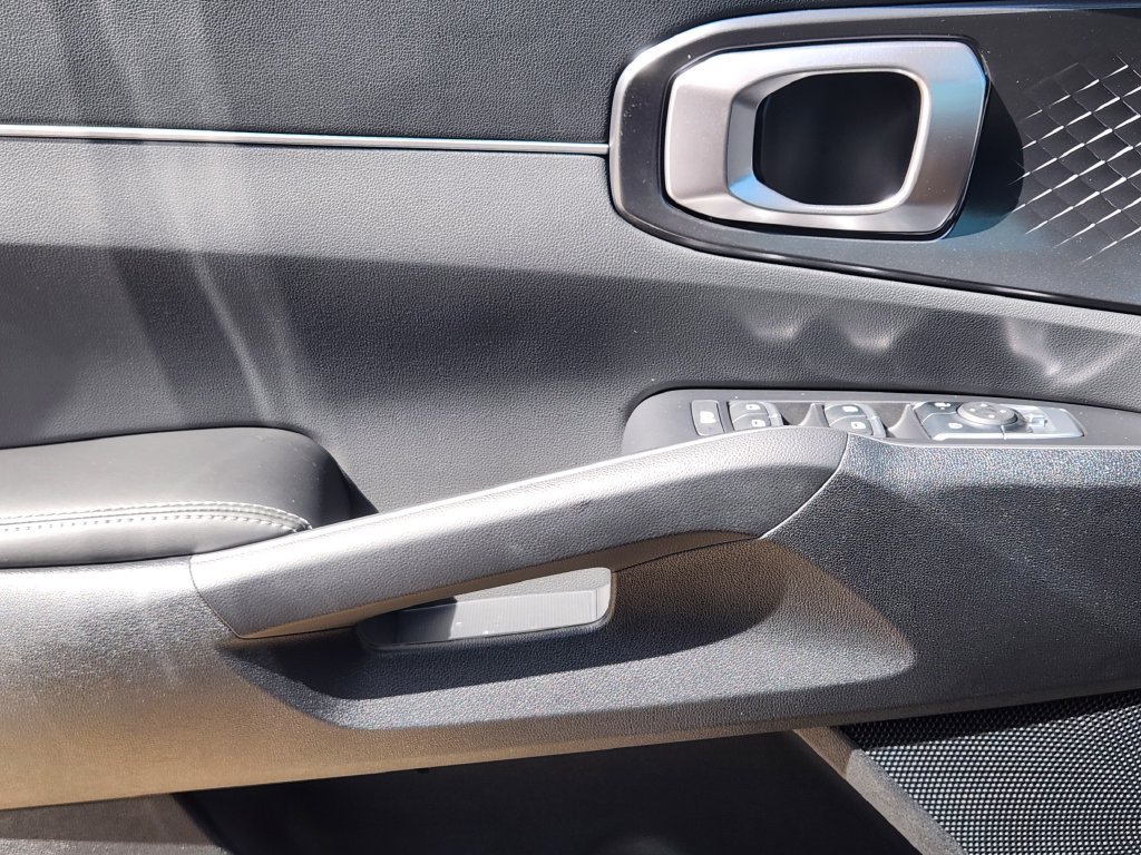New 2026 Kia Sorento LX FWD image 21