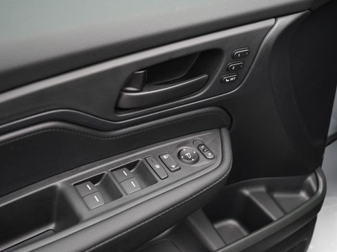 New 2026 Honda Odyssey EX-L image 13