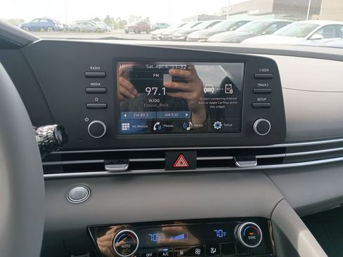 New 2026 Hyundai Elantra Sport FWD image 22