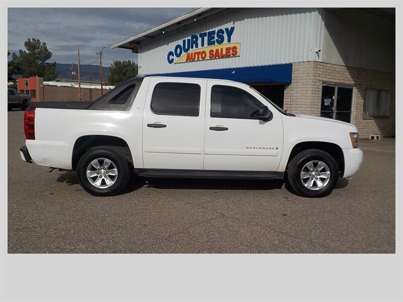 Used 2007 Chevrolet Avalanche LS AWD/4WD image 11