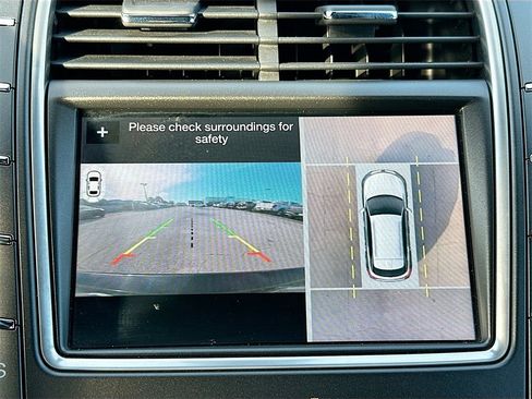 Used 2018 Lincoln MKX Reserve w/ Luxury Package image 14