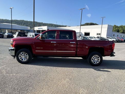 Used 2019 Chevrolet Silverado 2500 LTZ w/ Duramax Plus Package AWD/4WD image 4