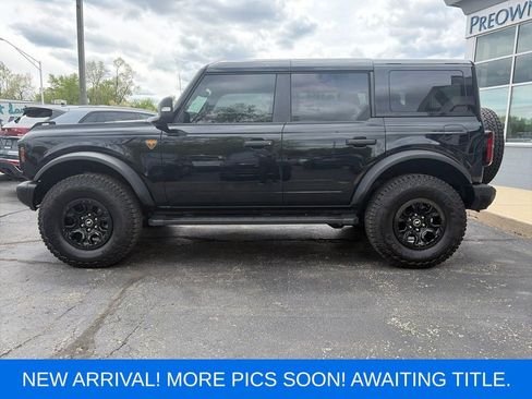 Used 2025 Ford Bronco Badlands AWD/4WD image 2