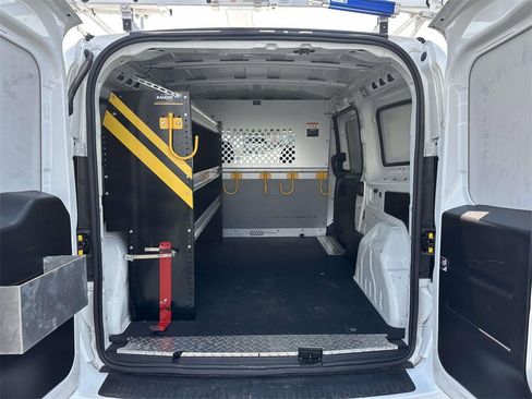 Used 2022 RAM ProMaster City Wagon image 9