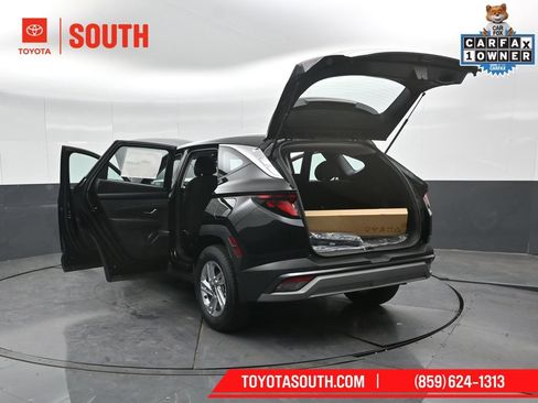 Used 2025 Hyundai Tucson SE AWD/4WD image 53