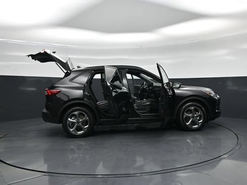 Used 2025 Ford Escape ST-Line FWD image 5