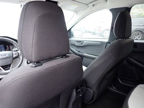 Certified 2024 Ford Escape Active w/ Tech Pack #1 AWD/4WD image 17