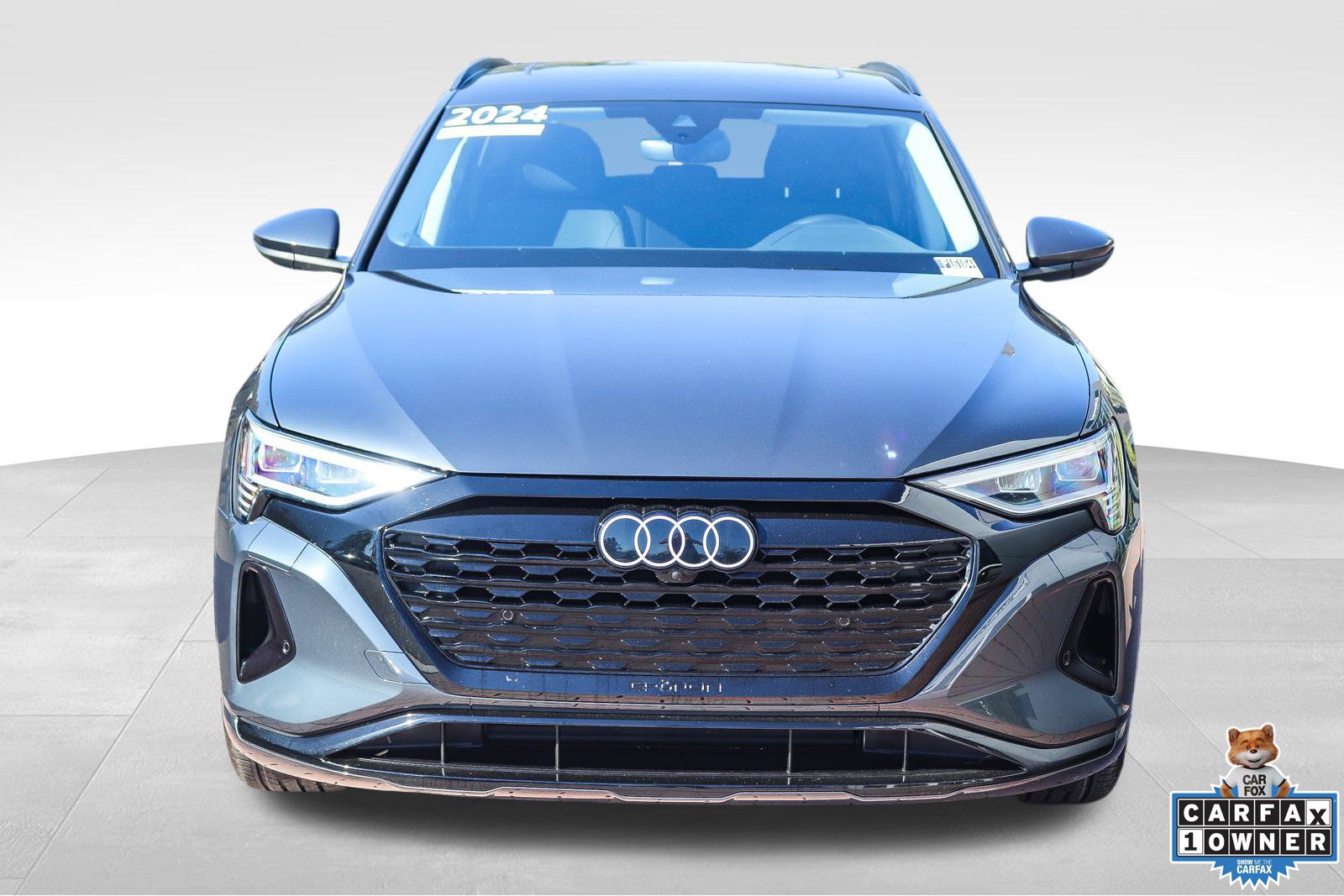 Certified 2024 Audi Q8 e-tron Premium Plus AWD/4WD image 2