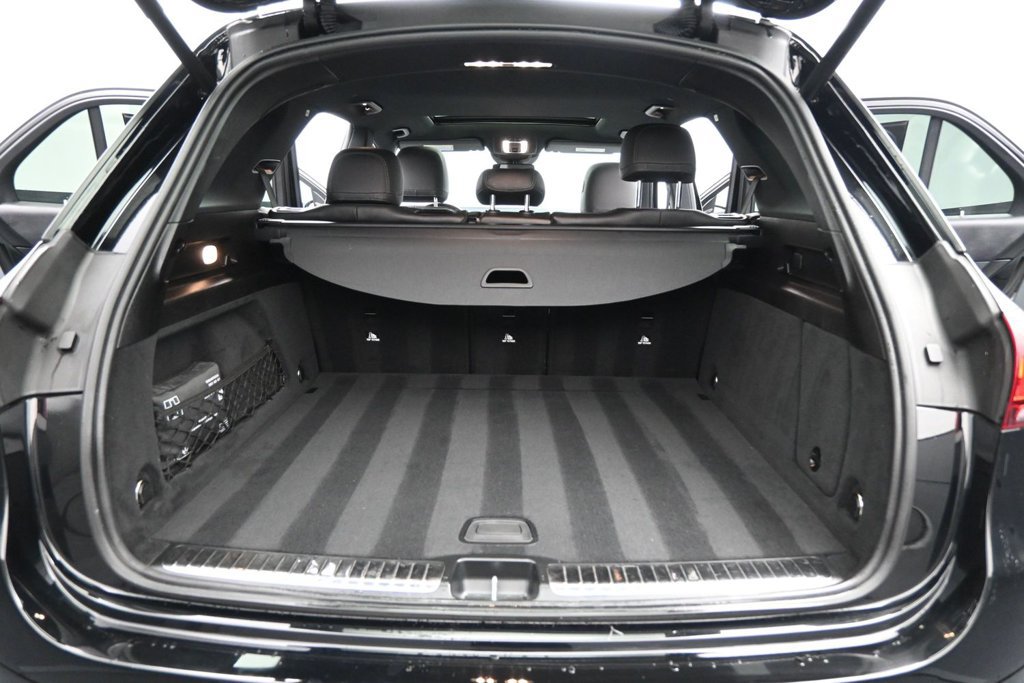 Used 2020 Mercedes-Benz GLE 350 w/ Premium Package image 19