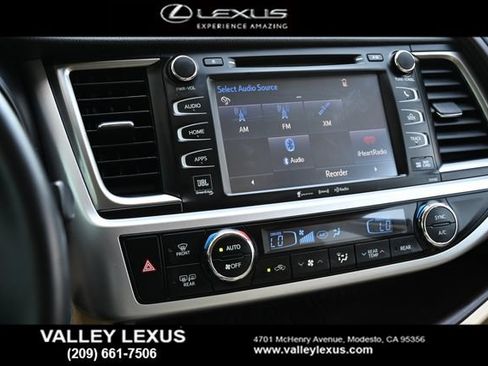 Used 2016 Toyota Highlander Limited AWD/4WD image 7
