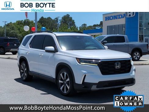 Used 2023 Honda Pilot Elite image 1